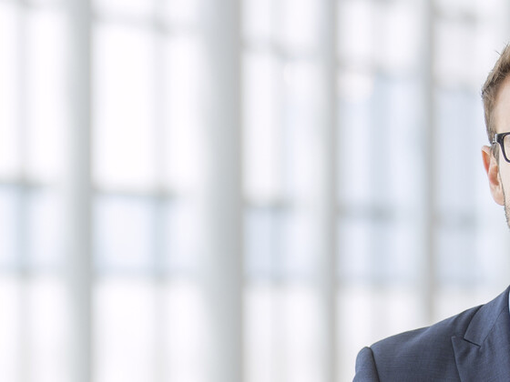 EliSpot contact background